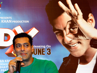 Salman Khan invests in Yatra.com. Who will gain more?